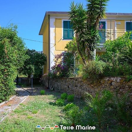 Ferienwohnung Nettuno, Terremarine Monterosso al Mare Exterior foto